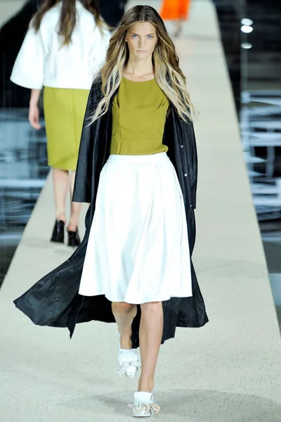 Look 22